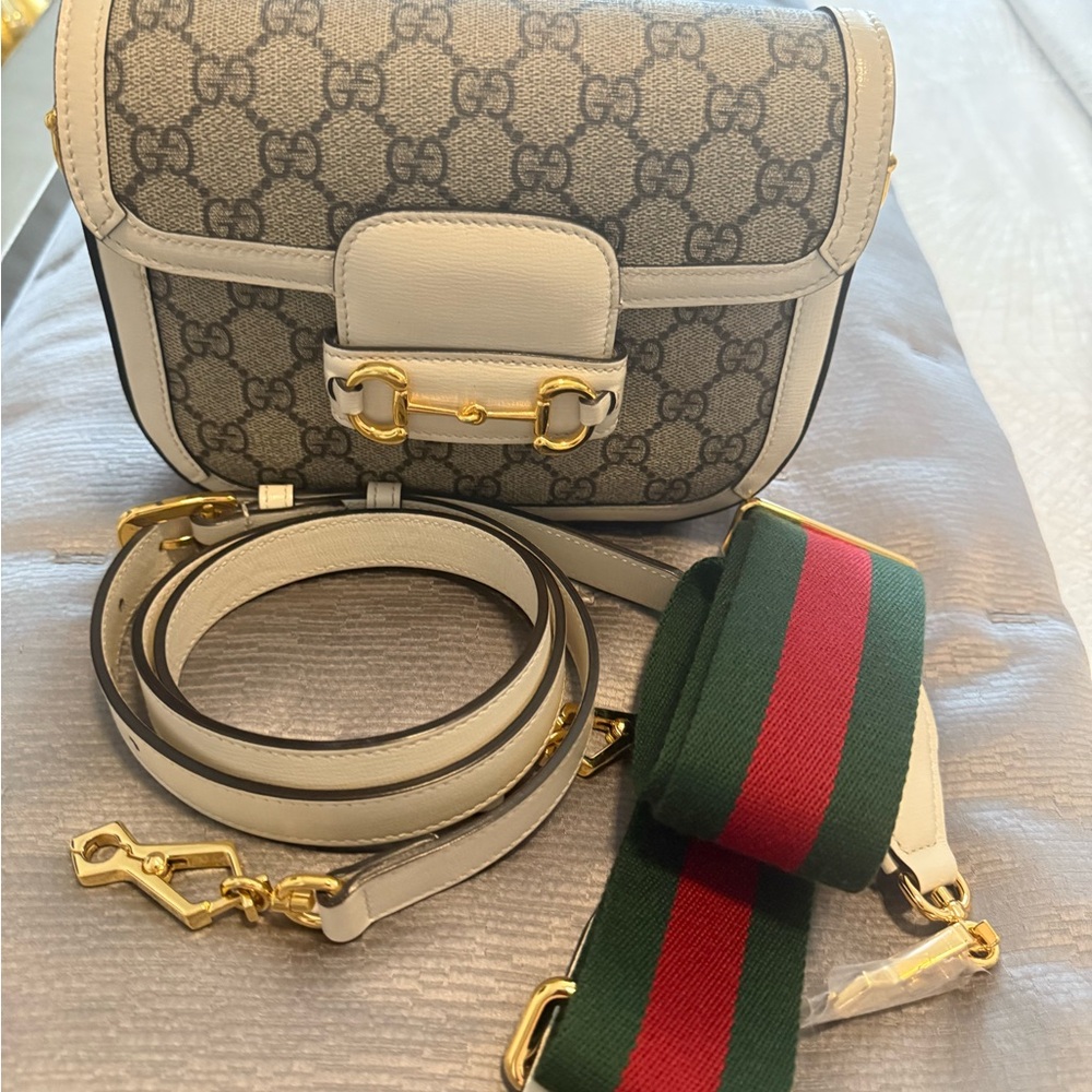 Gucci Crossbody Bag in Gray and Cream with Gold Details - Picture 13 of 13
